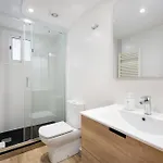 Amazing 3bdr In Cornella 1 Mins From Metro דירה