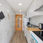 Amazing 3bdr In Cornella 1 Mins From Metro קורנלה דה יוברגאט