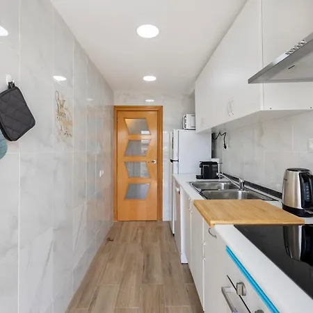 Amazing 3bdr In Cornella 1 Mins From Metro Cornella de Llobregat
