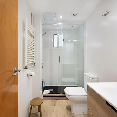 Apartment Amazing 3bdr In Cornella 1 Mins From Metro Cornella de Llobregat